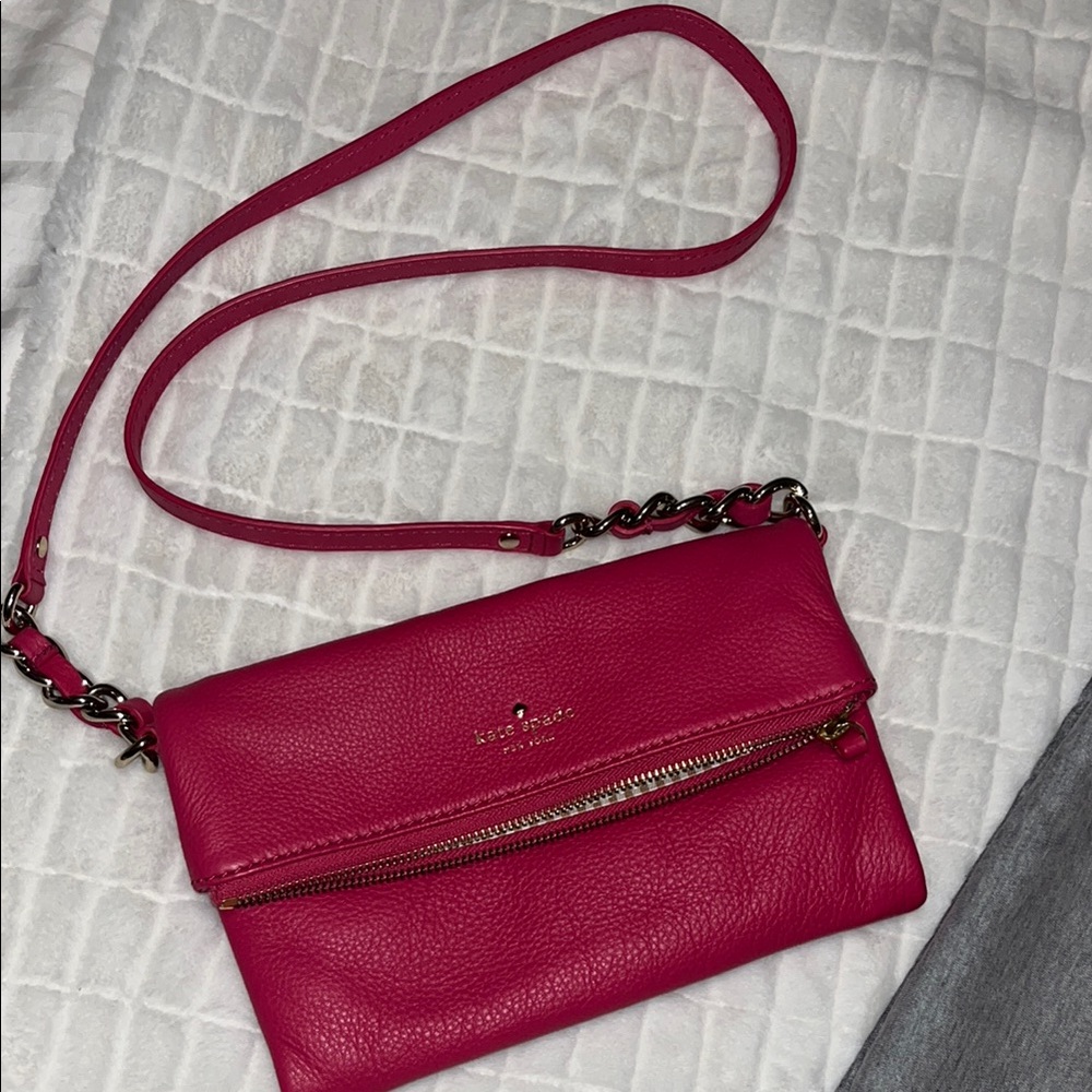 Kate Spade Pink Crossbody Bag with Sleek Design